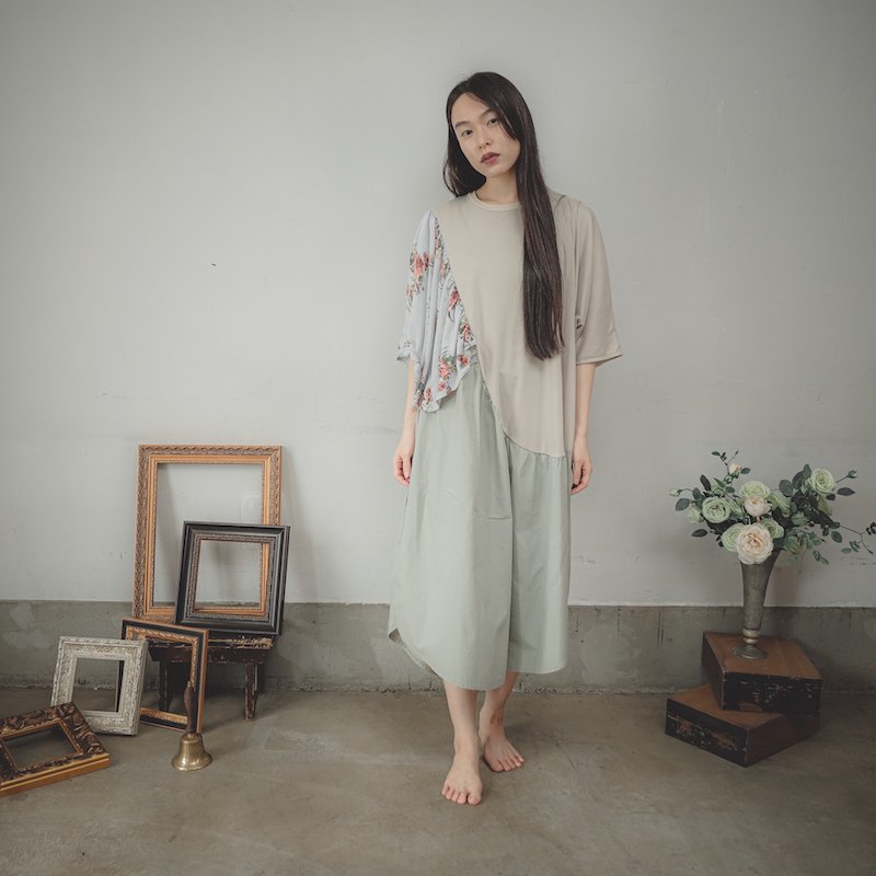 サテン花柄アシンメトリーワンピース/0（145~155）・1（Free）